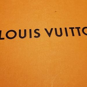 Monogram Louis Vuitton Time Out Sneakers
